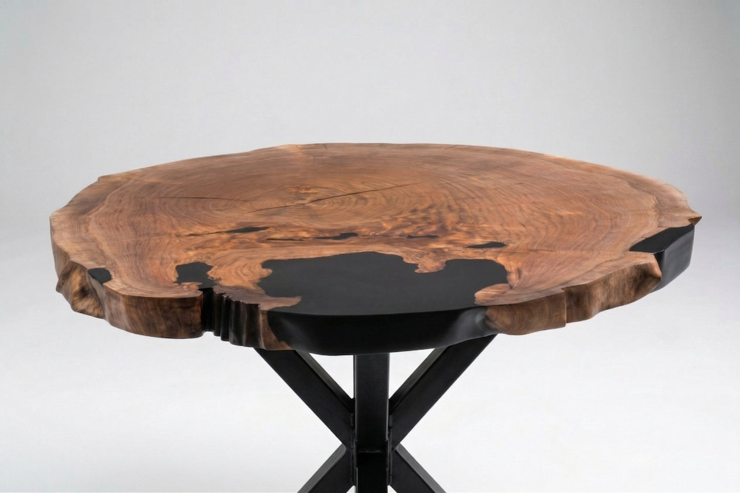Round Walnut Epoxy Table – Live Edge Black Epoxy (California Walnut)